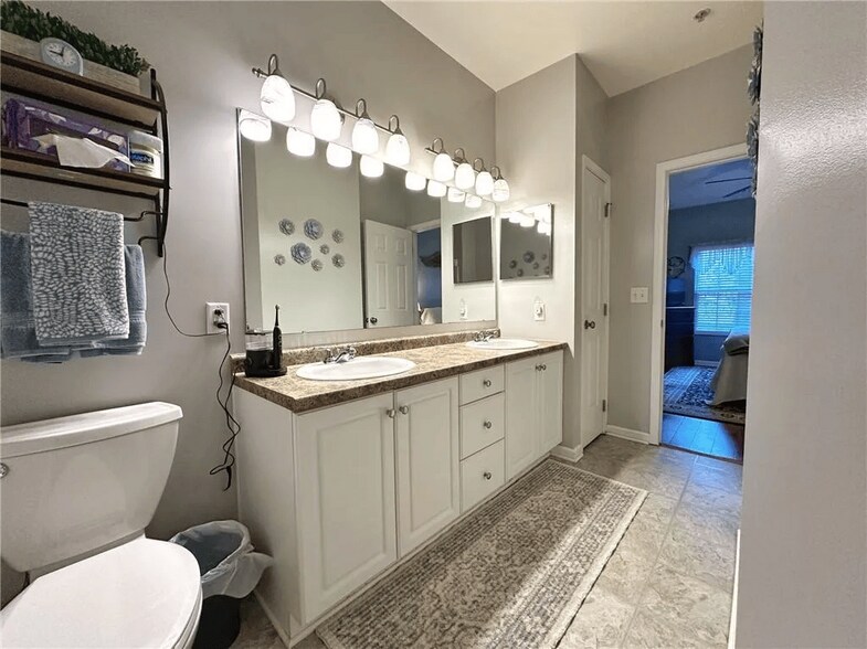 Building Photo - 412 Stockton Rdg