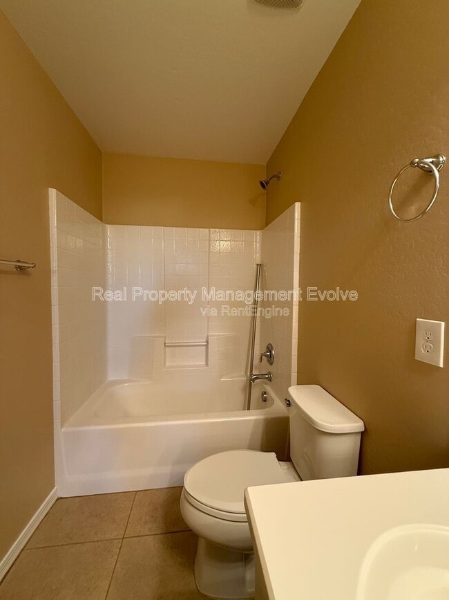 Building Photo - 42239 N Wollemi St