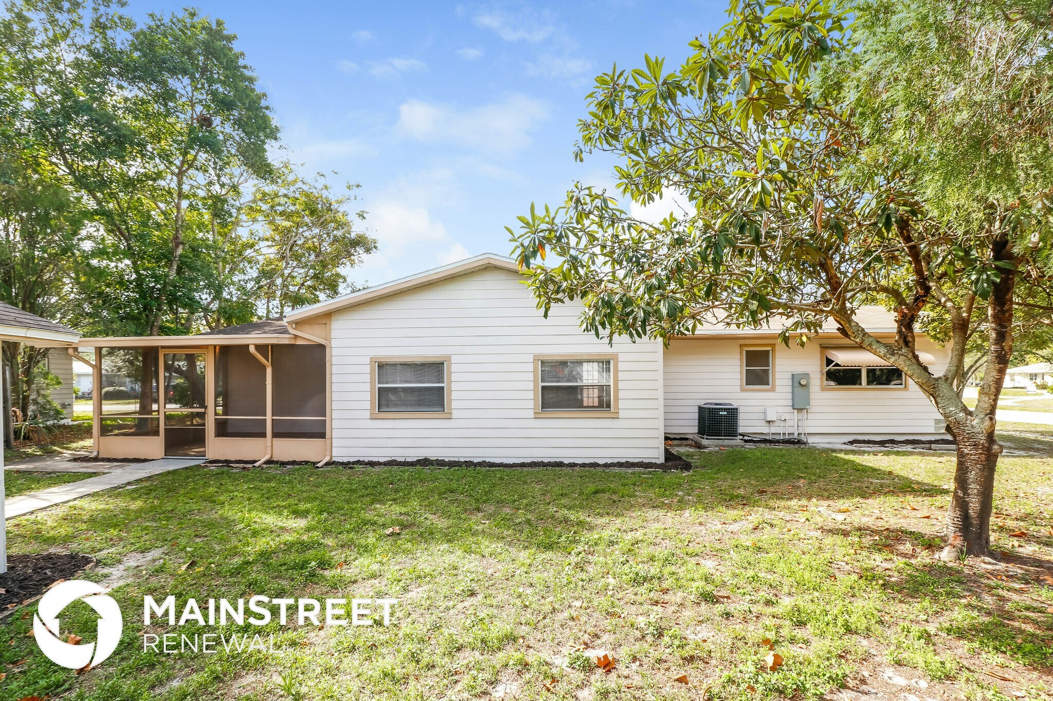 Building Photo - 9185 Chase St