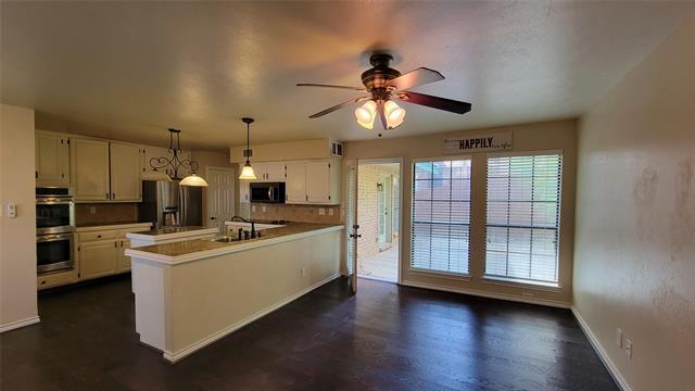 Building Photo - 500 St Emelion Ct