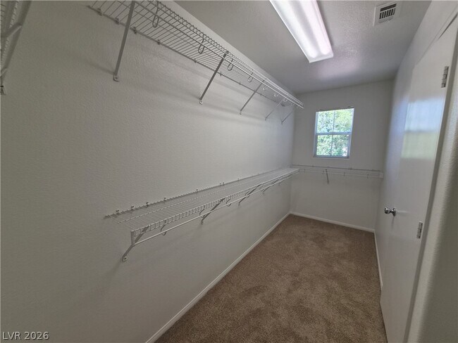 Building Photo - 9329 W Tonkawa Ave