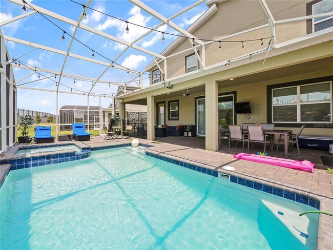 Building Photo - 9084 Sommerset Hills Dr
