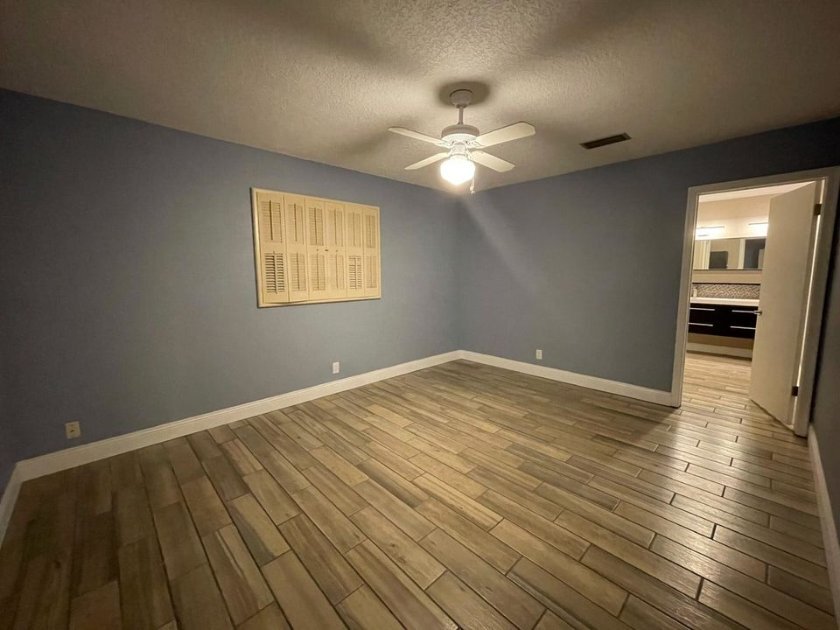 Master Bedroom - 6006 NW 68th Ter