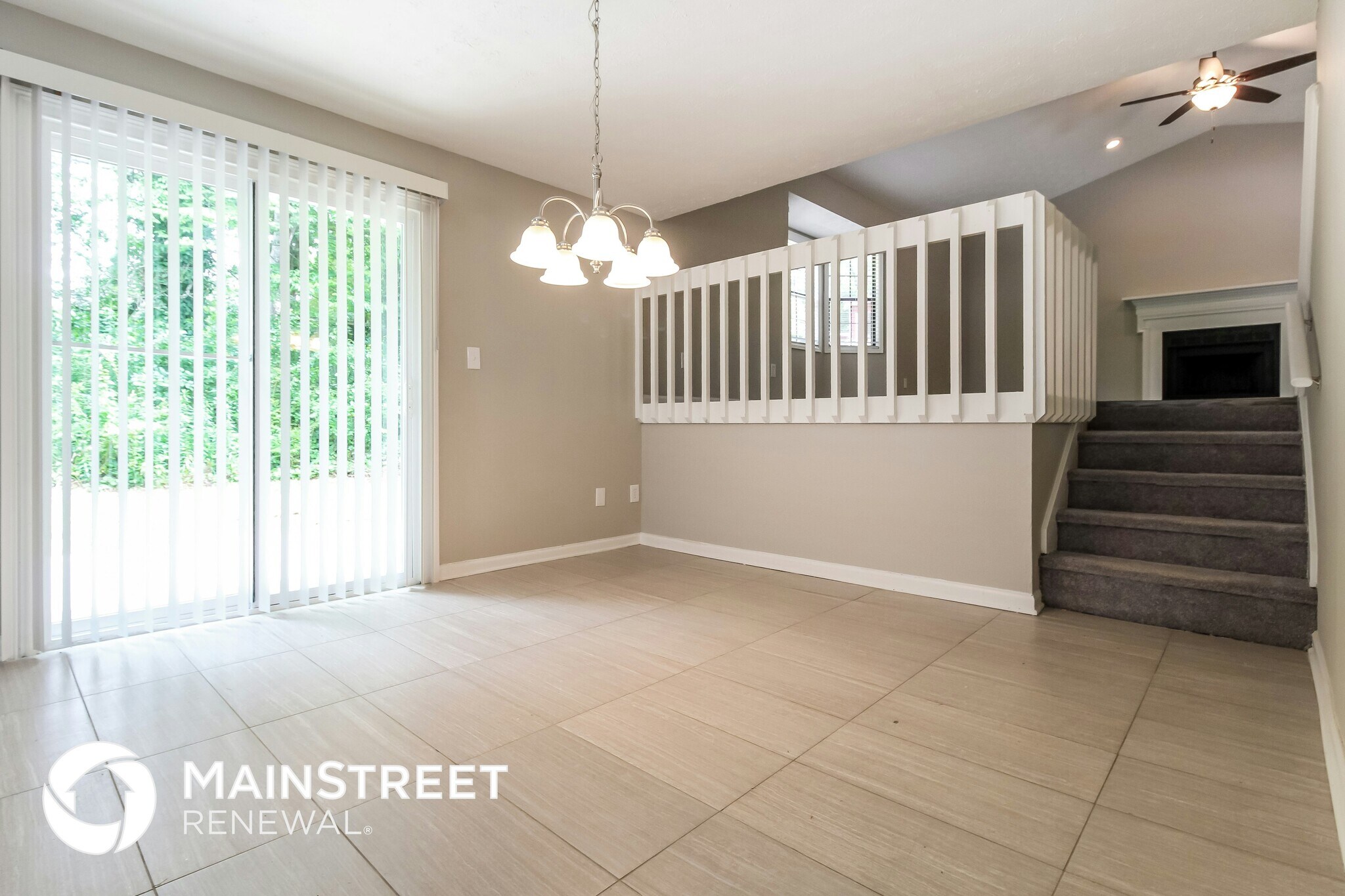 Building Photo - 1320 Howard Way