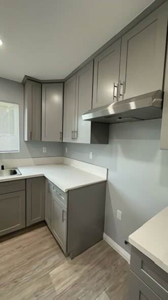 Building Photo - 10828 El Rey Dr