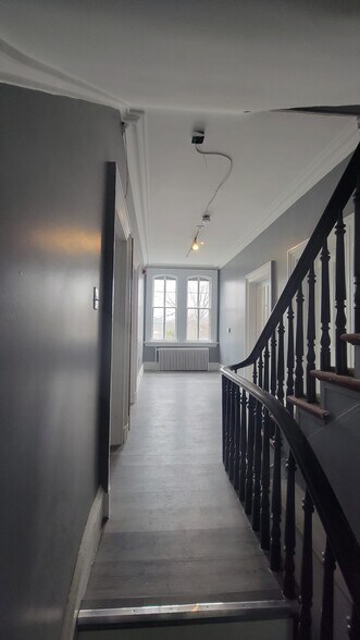Building Photo - 1530 Pennington Rd