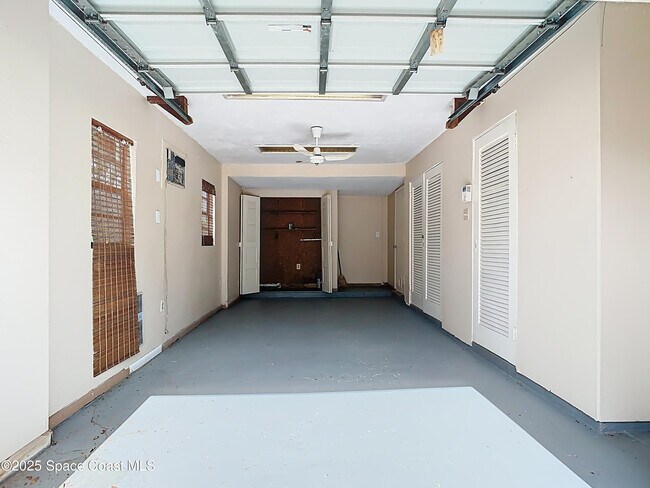 Building Photo - 1590 Hilldale Rd