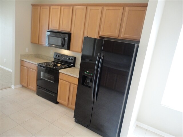 Building Photo - 8807 Sandy Plains Dr