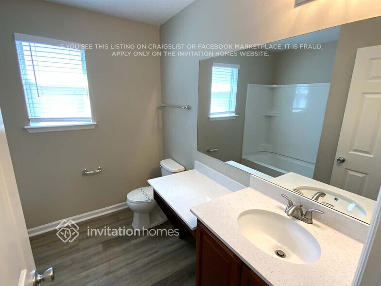 Building Photo - 354 Auburn Oaks Rd E