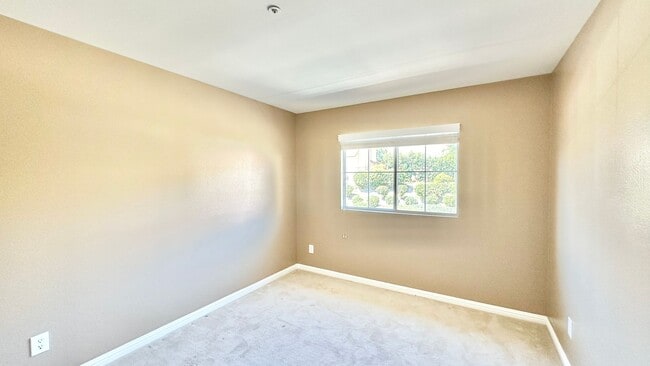 Building Photo - Beautifully Updated and Upgraded Two-Story...