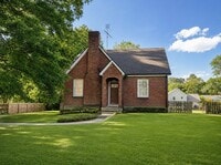 Building Photo - 207 7th Ave