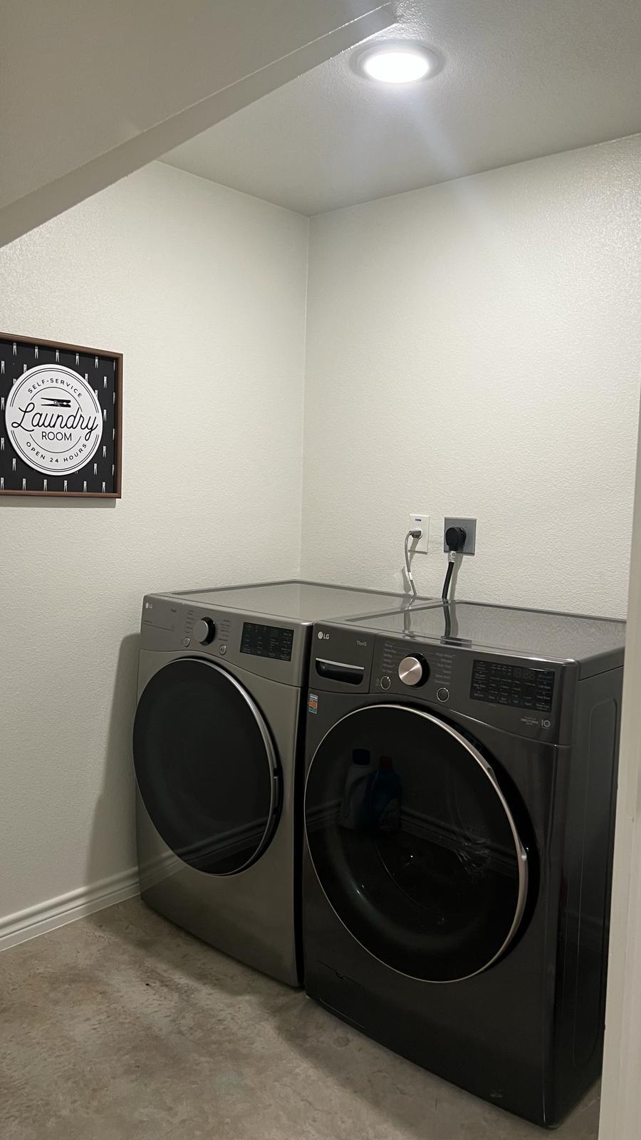 Building Photo - 1813 Emma Naylor Ct