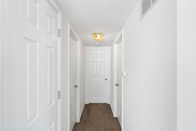 Building Photo - 5003 Betty Jean Way
