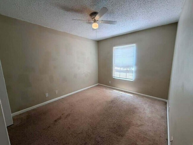 Building Photo - 6892 Mill Brook Pl