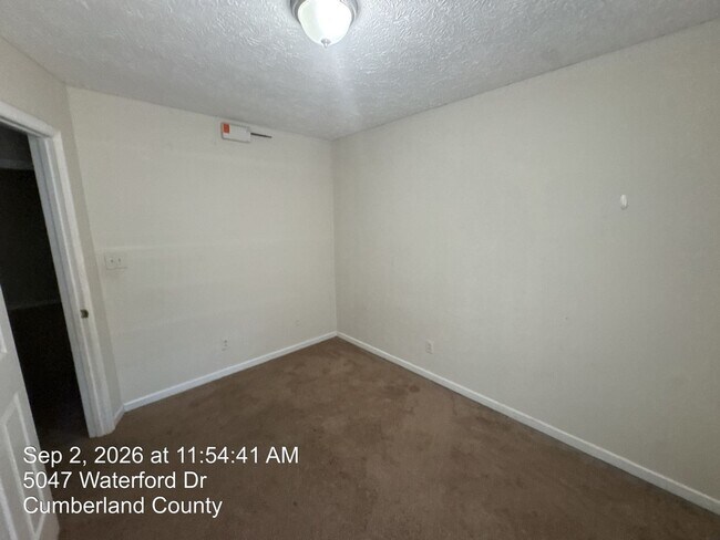 Building Photo - 5047 Waterford Dr