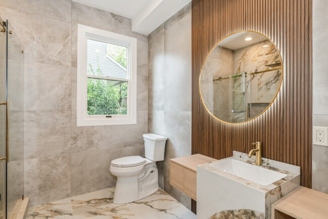 Building Photo - 66 E Gramercy Pl