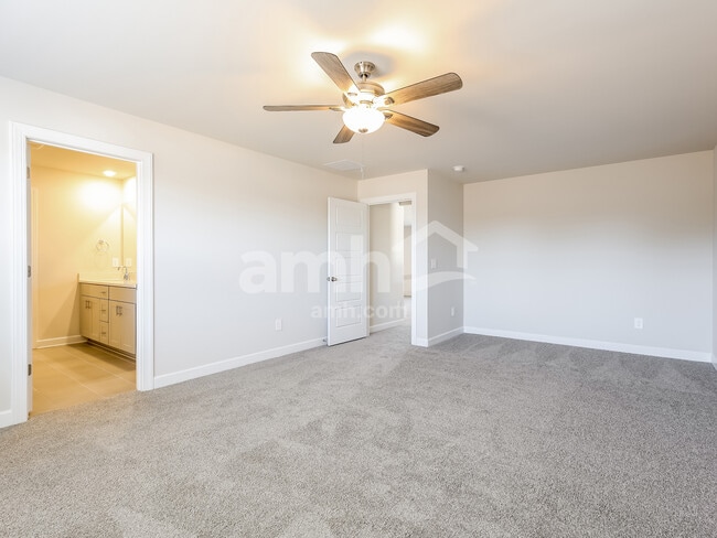 Building Photo - 1088 Appalachian Dr