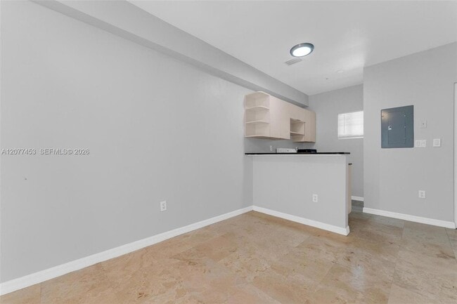 Building Photo - 1421 SW 3rd St