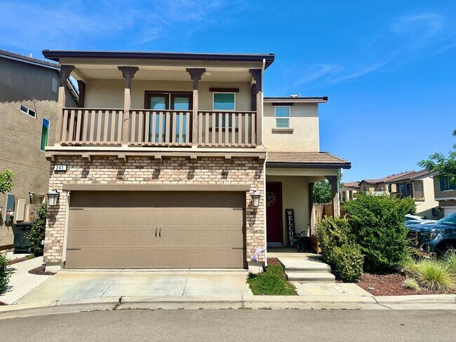 Building Photo - Newly Built 3/2.5 Bonadelle Home in Riverstone Community