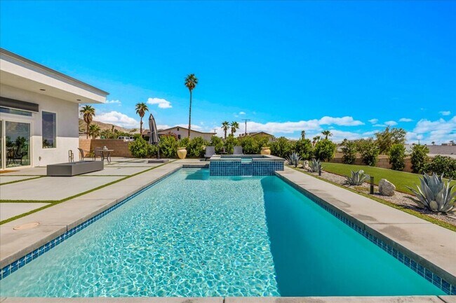 Building Photo - 11635 Upland Way