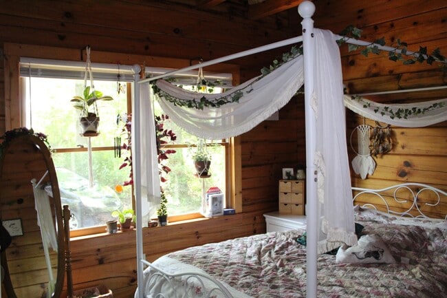 Building Photo - 104 Trinity Pond Road