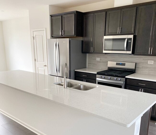 Building Photo - 1300 Catalina Ct.