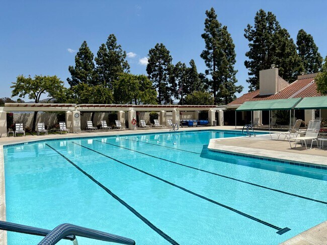 Building Photo - Vibrant 55+ Community With Exceptional Ame...