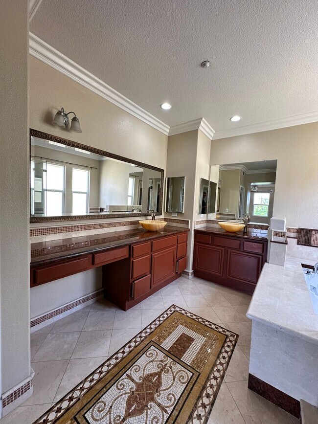 Building Photo - 16791 Wanderly Ln