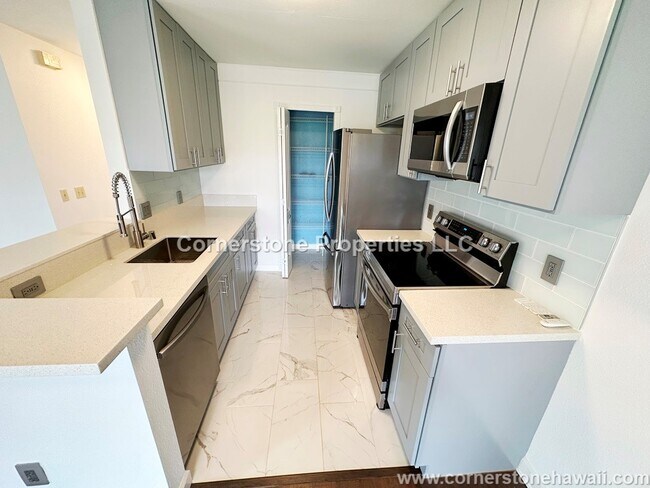 Building Photo - 94-638-638 Lumiaina St