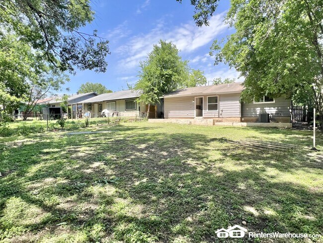 Building Photo - 2309 Bendridge Trail