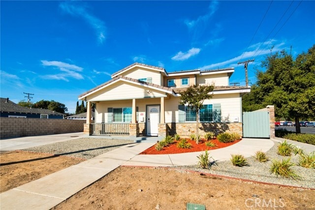 Building Photo - 1307 W 9th St