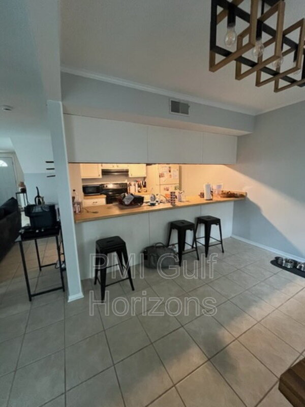 Building Photo - 4609 Lennox Pl