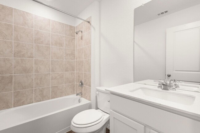 Building Photo - 2038 Zephyr Lily