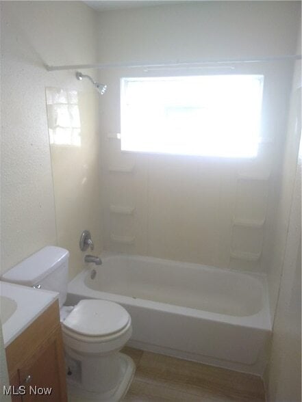 Building Photo - 3025 1/2 Northgate Avenue Unit