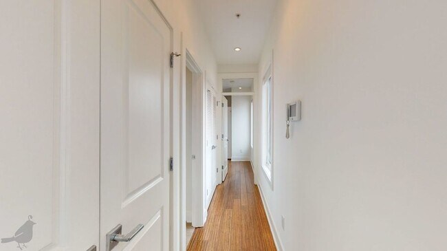 Building Photo - 1103 9th St NE