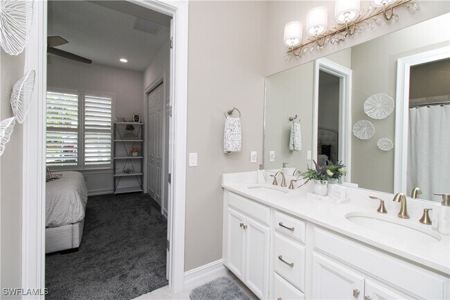 Building Photo - 14849 Windward Ln