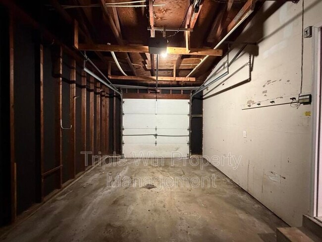 Building Photo - 1265 Central Pkwy