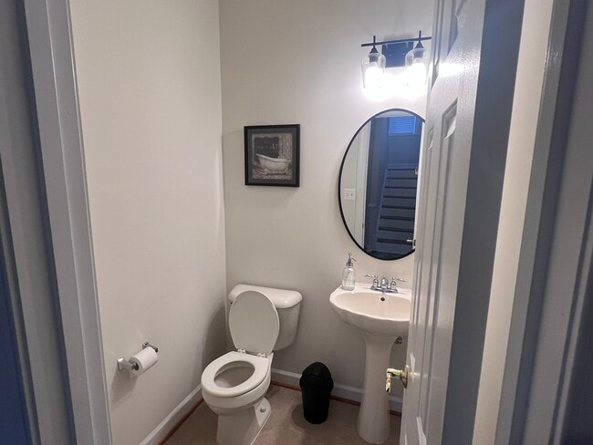 Building Photo - 7222 Conway Pl