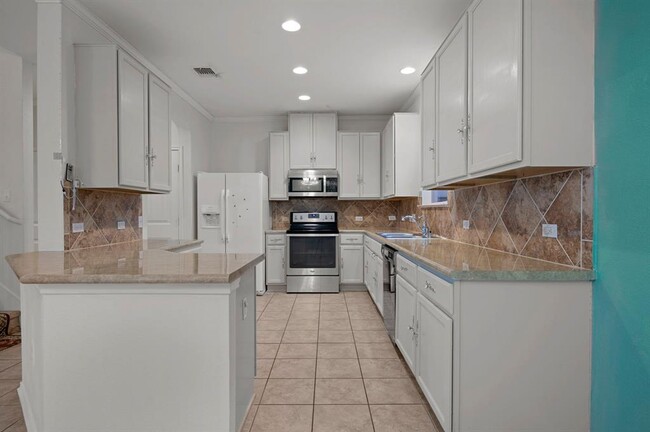 Building Photo - 11233 Harlyn Bay