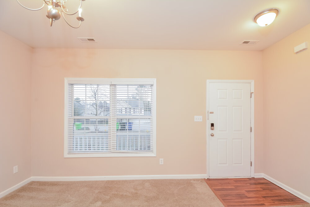 Building Photo - 4910 Little Bud Ln