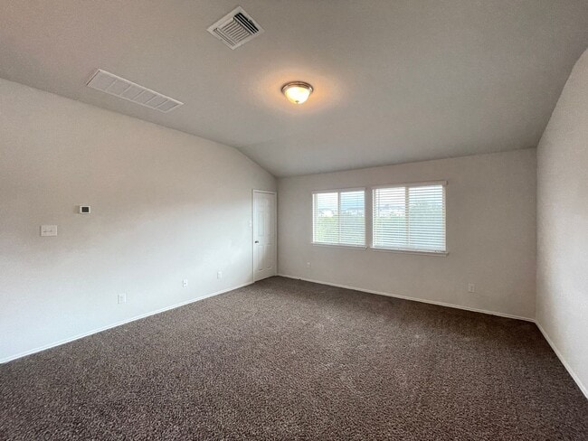 Building Photo - 1816 Cow House Ct