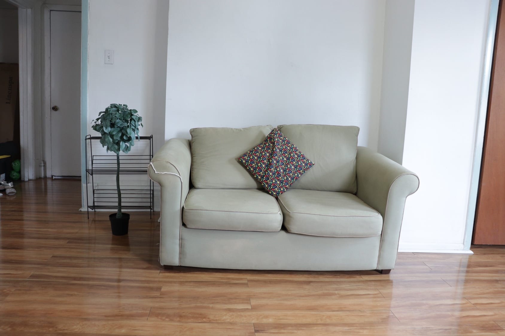 Building Photo - 5801 Douglas St