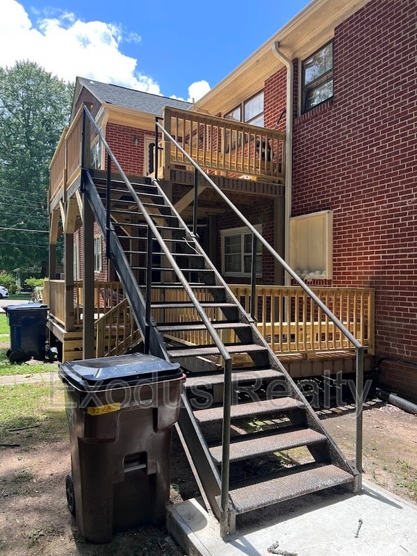 Building Photo - 310 N Gulf St