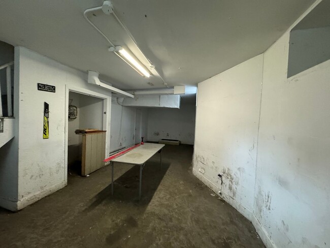 Building Photo - The Best Home in Brighton