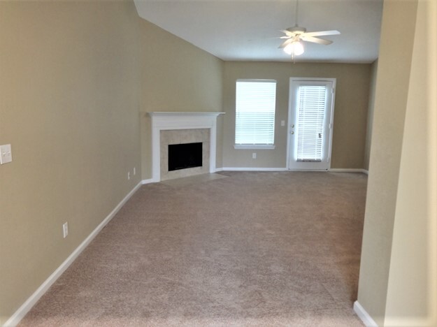 Building Photo - 47 Willow Lakes Dr