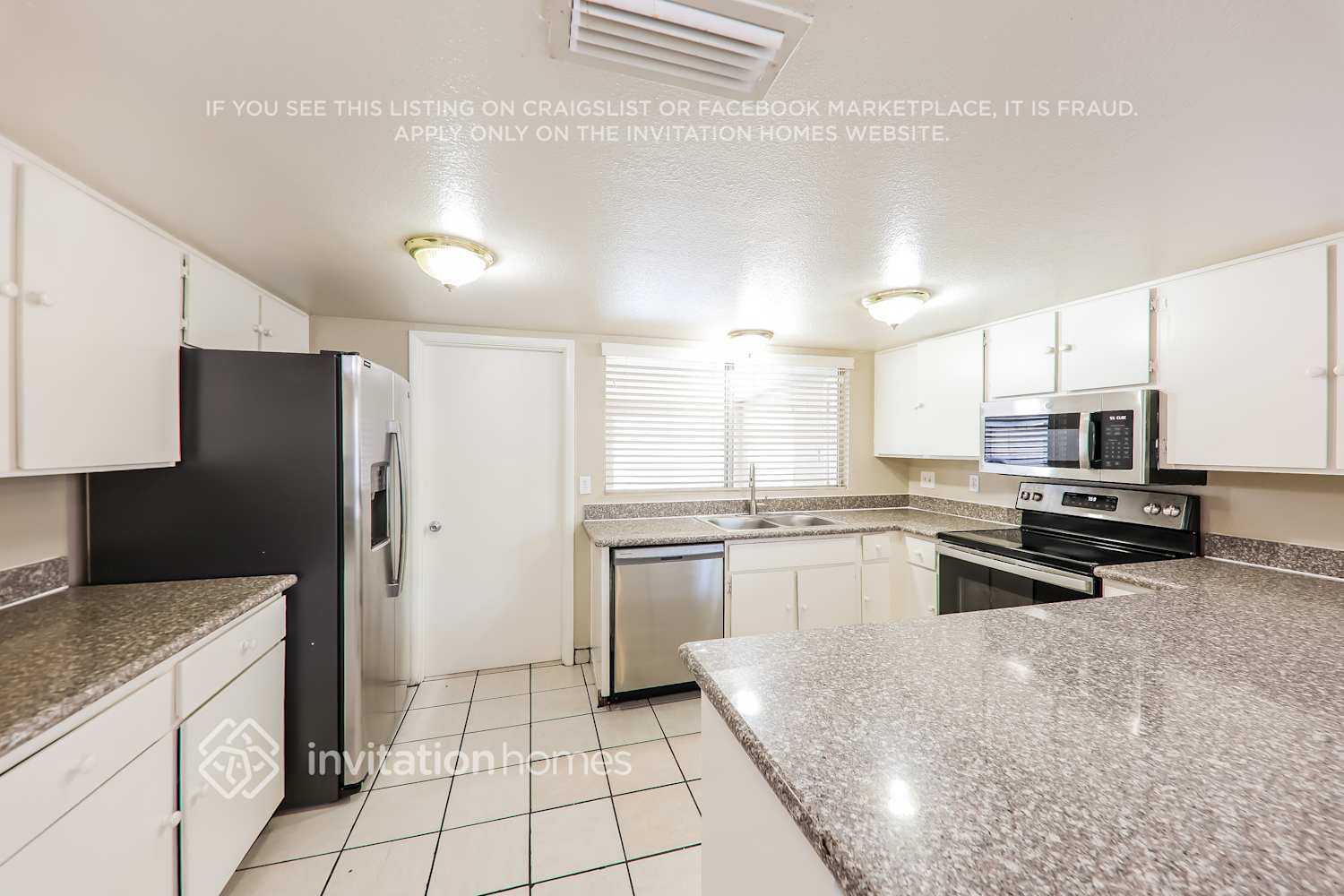 Building Photo - 5256 W Cholla St