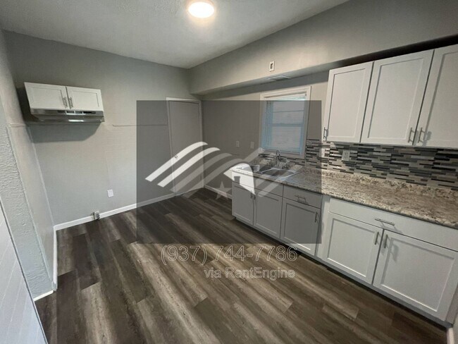 Building Photo - 134 S Philadelphia St