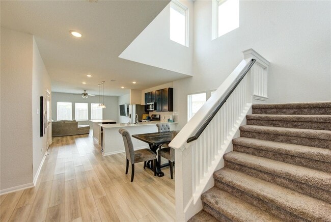 Building Photo - 20951 New Proper Dr