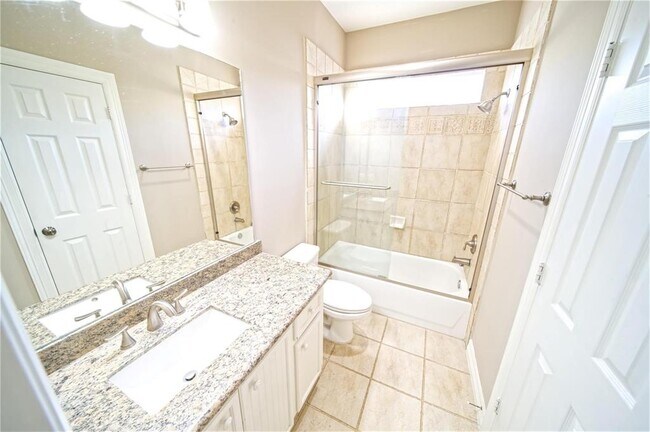 Building Photo - 910 Peachwood Bend Dr