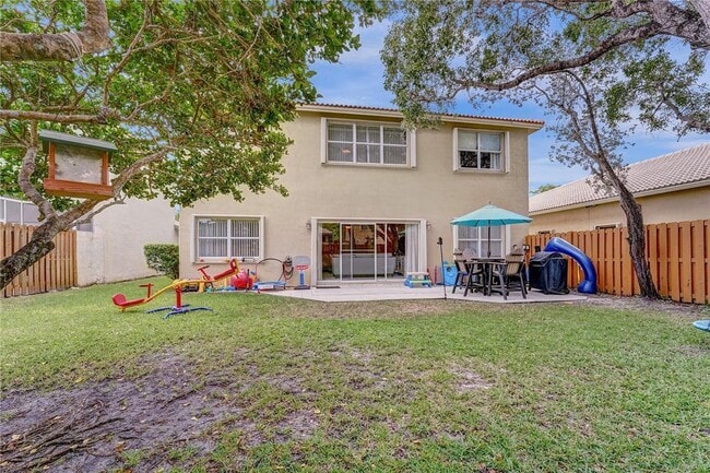 Building Photo - 16763 NW 13th St